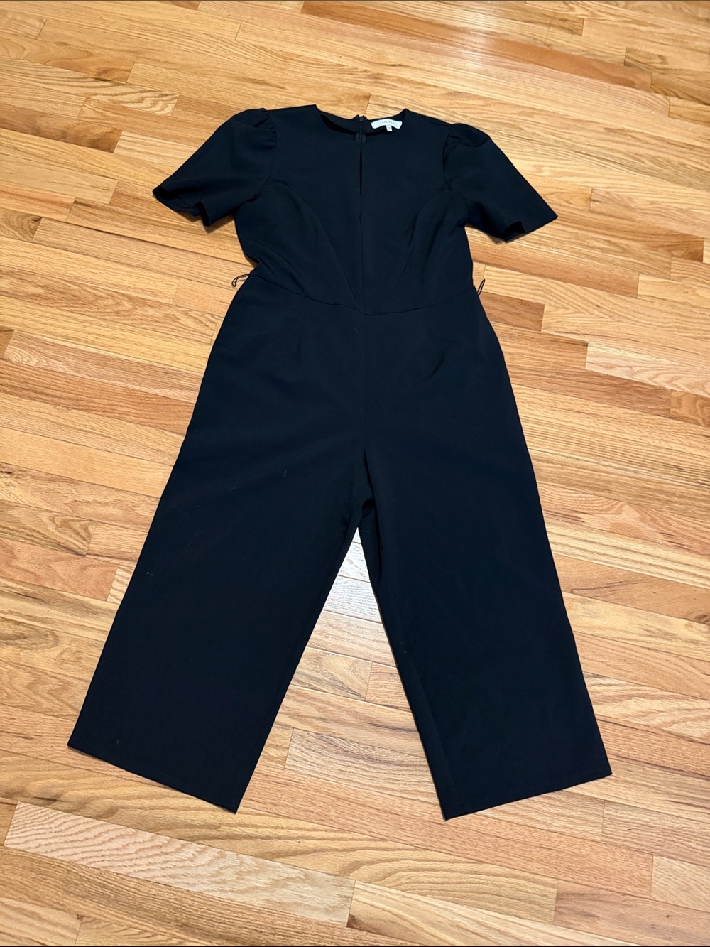Lark & Ro Black Short-Sleeve Cropped Wide-Leg Jumpsuit